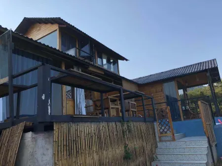 Shuiyunjian Tonglinshan Guesthouse Отели в г. Унин