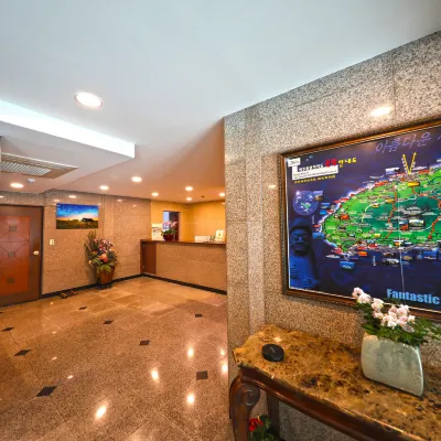 Goodstay Nulsong Parktel Отели рядом с достопримечательностью «Комплекс Sumokwongil»