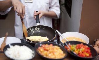 2. 메이자르 호텔..
