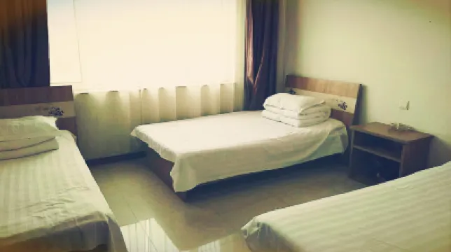 Panshan Jinduhui Business Hotel Hotels near Panjinbei Railway Station