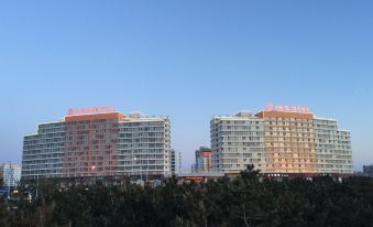 the Xianghai Seaview Apartment