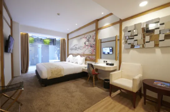 Verse Luxe Hotel Wahid Hasyim Hotels near Plaza Indonesia XXI