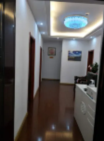 Xinxian Hongcheng Inn