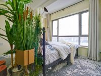 上海Ag house公寓 - 绿野仙踪一室大床房