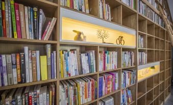 No. 3 Yisu Zhenpin Inn (Dongjianghu Scenic Area Store)