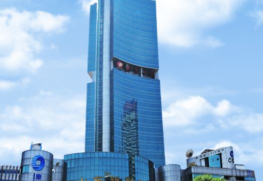 Shandong News Hotel (Quancheng Square Daming Lake Branch) Hotel Overview