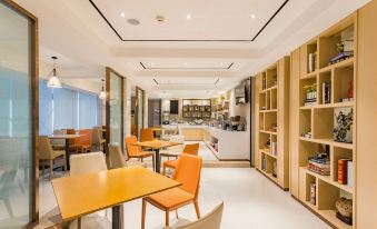 Suitetrails - City Comfort Inn (Guilin Railway Station)
