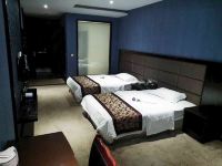 阿富尔连锁酒店(长宁假日店) - 轻奢品质双床房