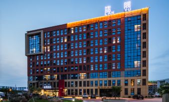 Qingdao West Coast Bluefin Hotel