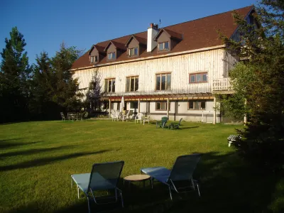 La Grange Country Inn Hotels in Wakefield
