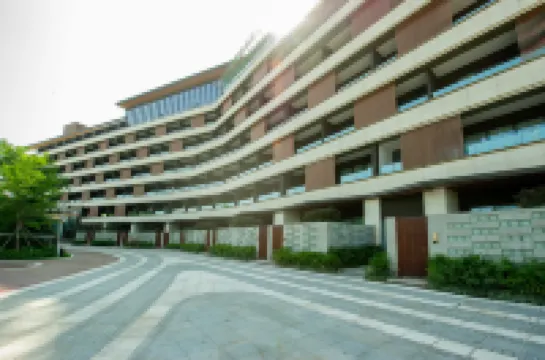 Chongqing OCT Gleetour Hotel Hotels near Chongqing Garden Expo Park