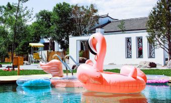 A Tree Hostel - Housity