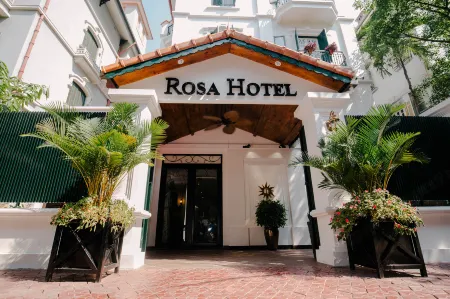 Rosa Hanoi Hotel Отели рядом с достопримечательностью «Lang Pagoda»