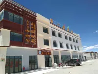Cuoqin Leyijia Hotel Hotels in Coqen