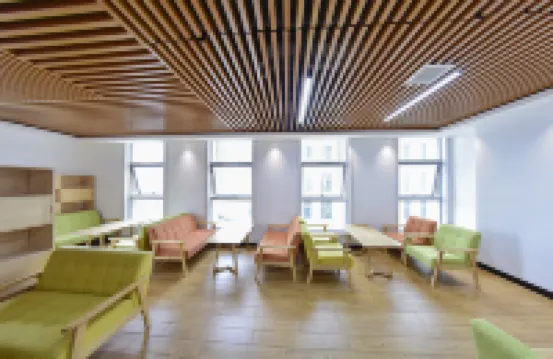 Qianyue Grand Hotel (Duyun Wanda Plaza)