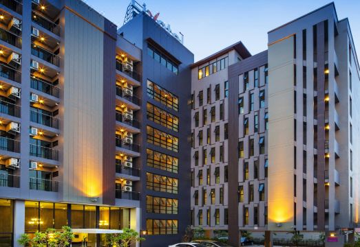 리보텔 호텔 랏 프라오 방콕