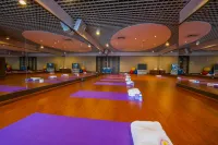Zhongwei Green Lake Hotel - Gym