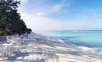 Meri Maldives