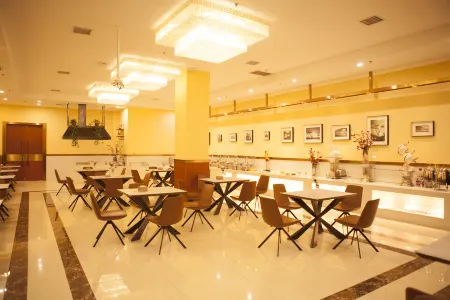 Eaself Hotel Отели рядом с достопримечательностью «Heilongjiang Infotech Profession College (Xueyuan Road)»