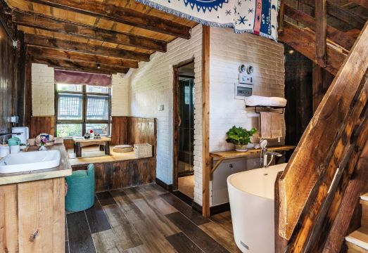 Floral Hotel 커플 여행