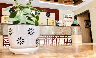 Tuwo Holiday Hotel (Hanjiang Shiquan Ancient City Scenic Area)