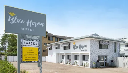 Blue Heron Boutique Motel Отели рядом с достопримечательностью «Кбус Супер Стадиум»