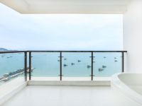 惠东海尚湾畔仕航公寓 - 正面海景子母床房