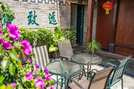 BDS Hotels (Chongqing Nanbin Road)