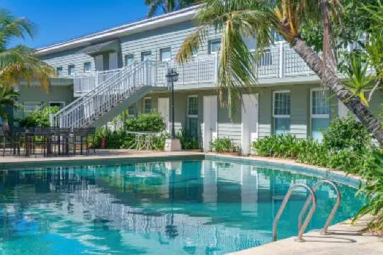 万寧錦時歡聚青年旅舍 神州半島灯台周辺のホテル