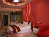 湘阴遇见西西里主题酒店 - 红色浪漫圆床房