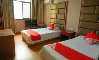 OYO Quzhou Zhenxing Hotel