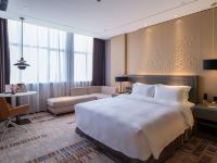 深圳博客格兰云天国际酒店 - 高级大床房
