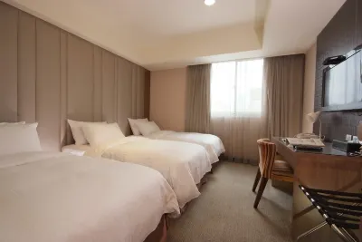 THE METRO HOTEL Hotels near Jingming Yi Jie Shopping District