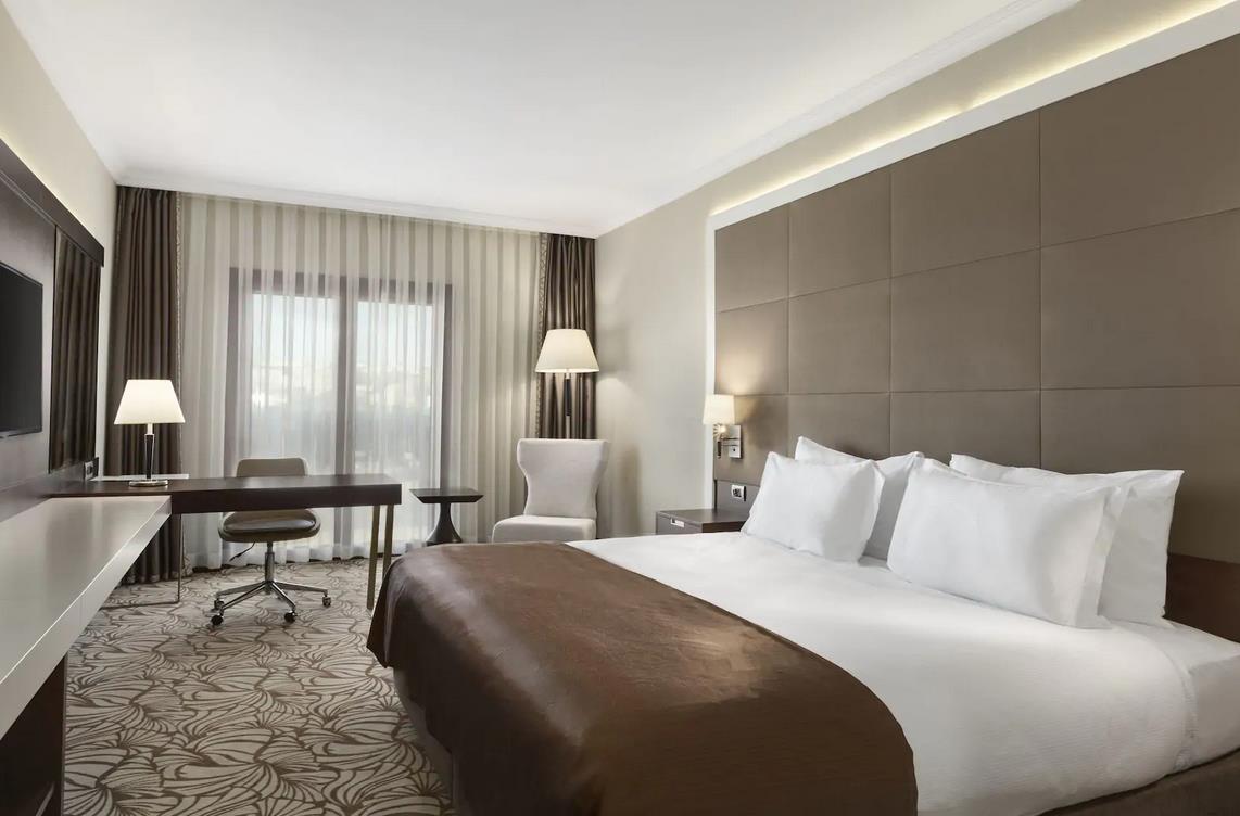 Ramada Hotel & Suites by Wyndham Istanbul Merter