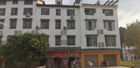 Zixing Qiaotou Town Chinese Inn Отели рядом с достопримечательностью «Dongjiang Lake Phoenix Island Scenic Area»