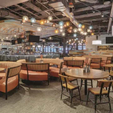 New York-New York Hotel & Casino Отели рядом с достопримечательностью «Лас Вегас Стрип»