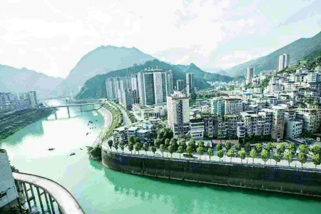 Pengshui Lanya Homestay Отели в г. Пэншуй-Мяо-Туцзяский автономный уезд