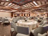 Mountain Fanjing Qixi Resort Hotels in Jiangkou