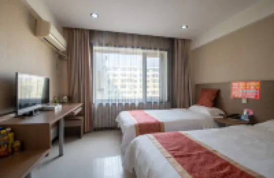 Tonghua Zhuoya Preferred Hotel