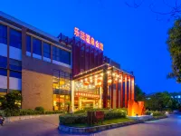 Phoenix Hotspring Resort Hotels near Tianzhuang Ancient Street