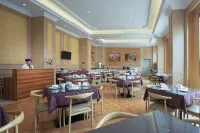 Vienna International Hotel(Puning High Speed Railway Station Store)