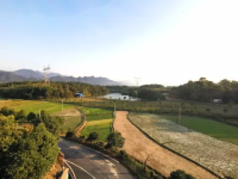 Chenzhou Laoyuanli Leisure Farmstay