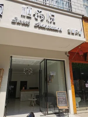 Qiyue Homestay Hotels near Hubei Engineering University