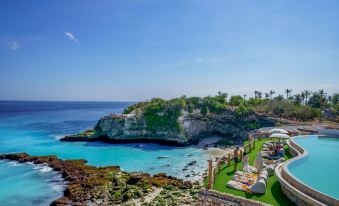 Blue Lagoon Avia Villas