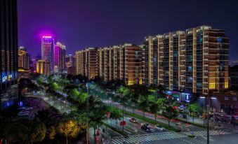 HanTing Premium Hotel (Ningbo Century Oriental Plaza)