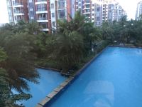 海口橙季国际酒店 - 室外游泳池