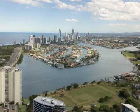 Meriton Suites Southport Hotels in Southport