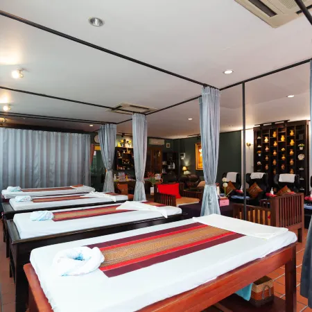 Bauman Casa Hotel Phuket