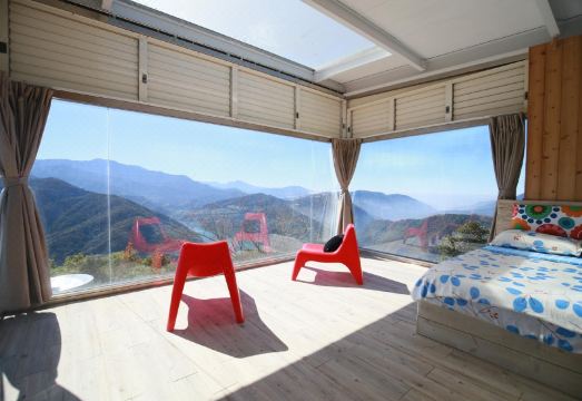 白熊屋玻璃屋外景图