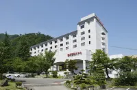Yuzawa Toei Hotel Hotels near 湯澤國際滑雪學校(YUZAWA INTERNATIONAL SNOW SCHOOL )